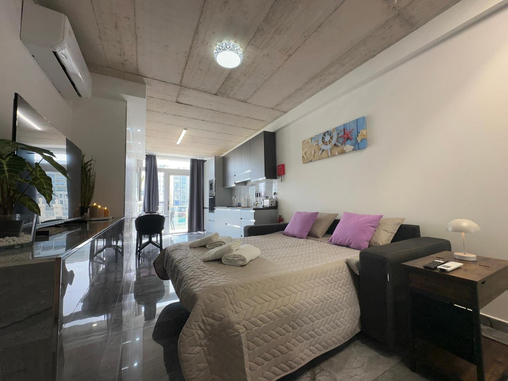 Seafront, Lovely Modern Studio. Saint Julian's Dış mekan fotoğraf